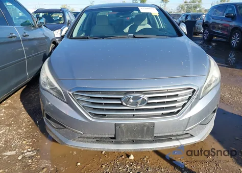 2017 Hyundai Sonata Se z USA, uszkodzony, nr VIN 5NPE24AF2HH450855